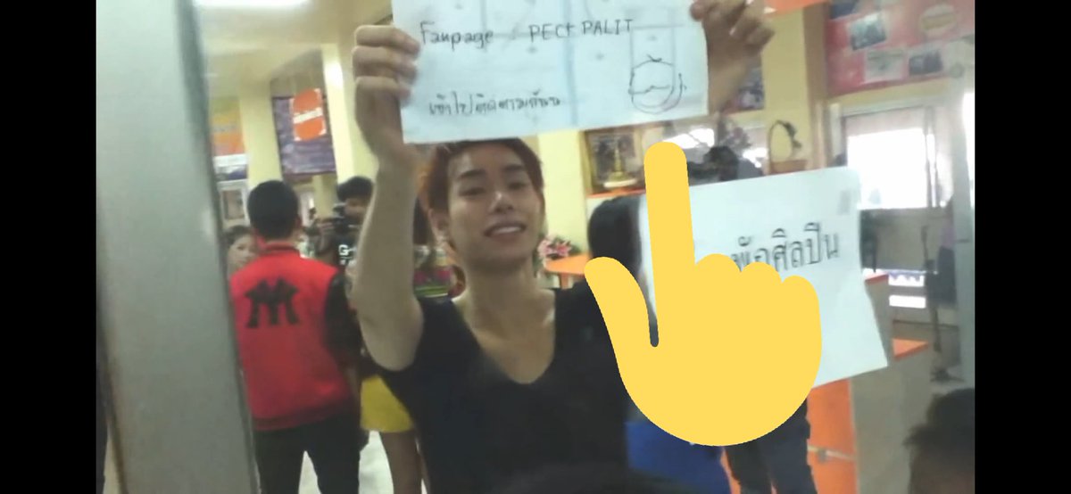 Mom̆̈m̆̈y In̆̈dy̆̈ of P̆̈ec̆̈k tweet media