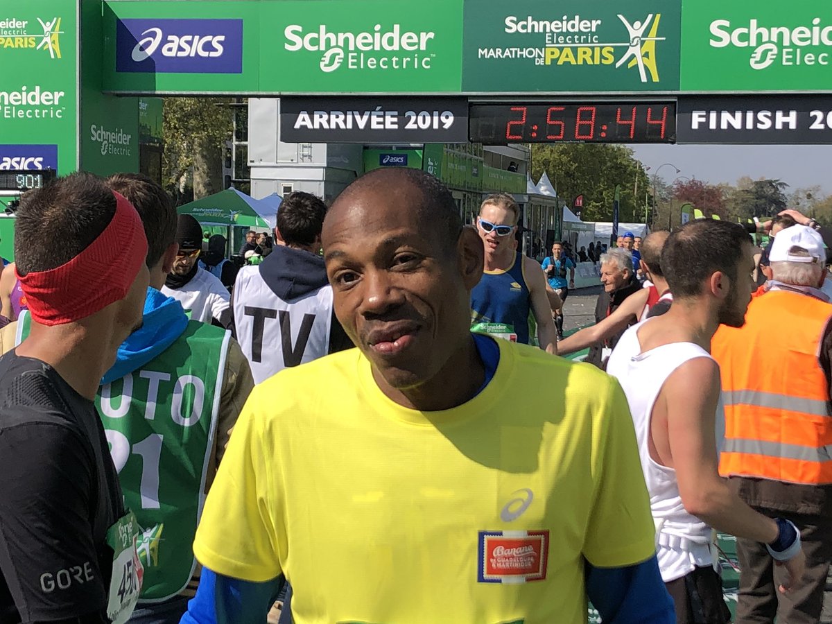 Comecla's tweet photo. Les résultats de l’équipe de @LaBananeDurable au #MarathonDeParis Tony Auster 2.35.53 - Patrick Bonnet 2.47.43 et Louis-Michel Abatord en 2.54.45
Bravo à eux !! 👏👏👏 https://t.co/Pjv6sPNj34