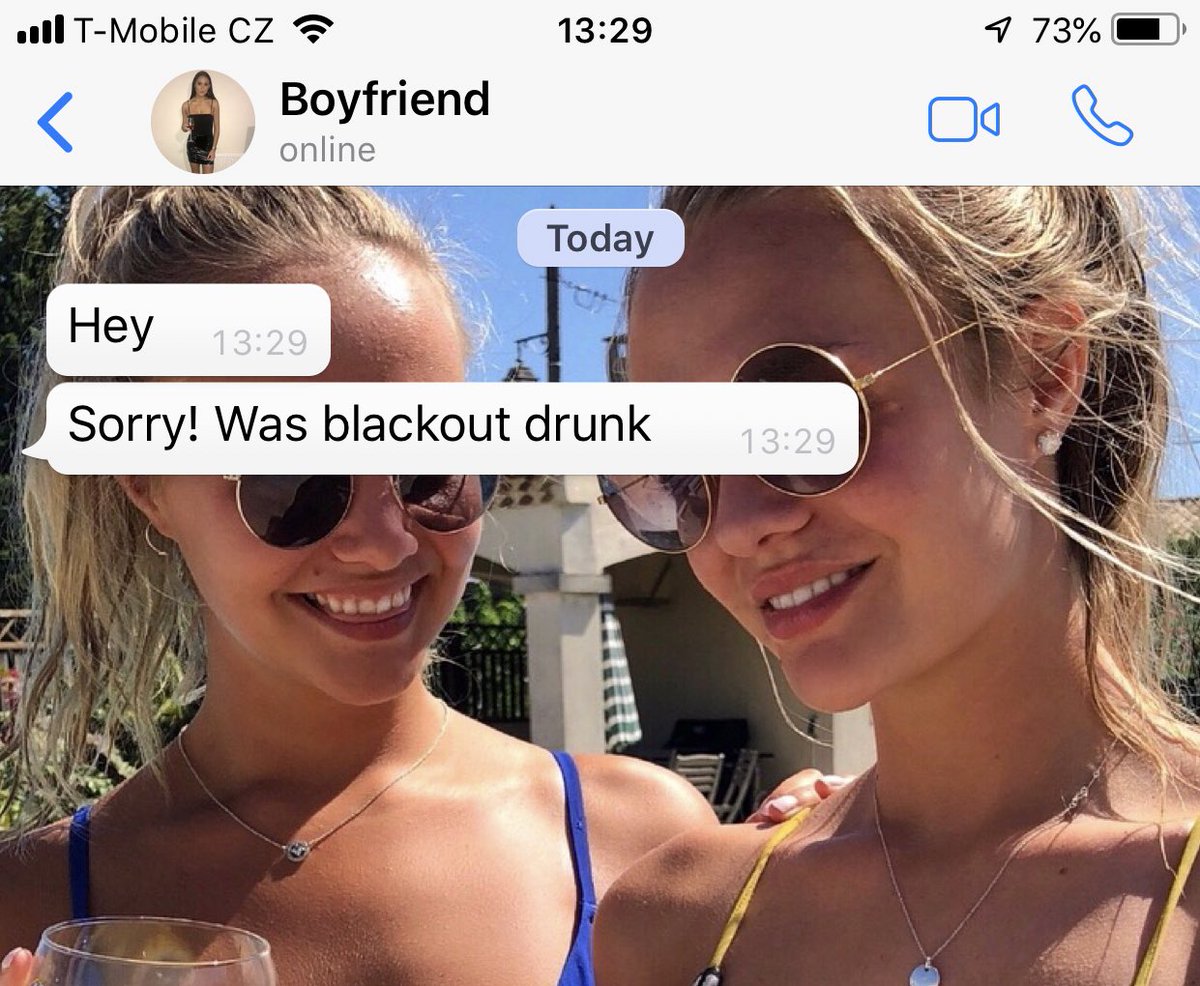 _hannahduffield's tweet photo. Typical Sunday morning text off @sianmartinx x https://t.co/iMMwZR3cPx
