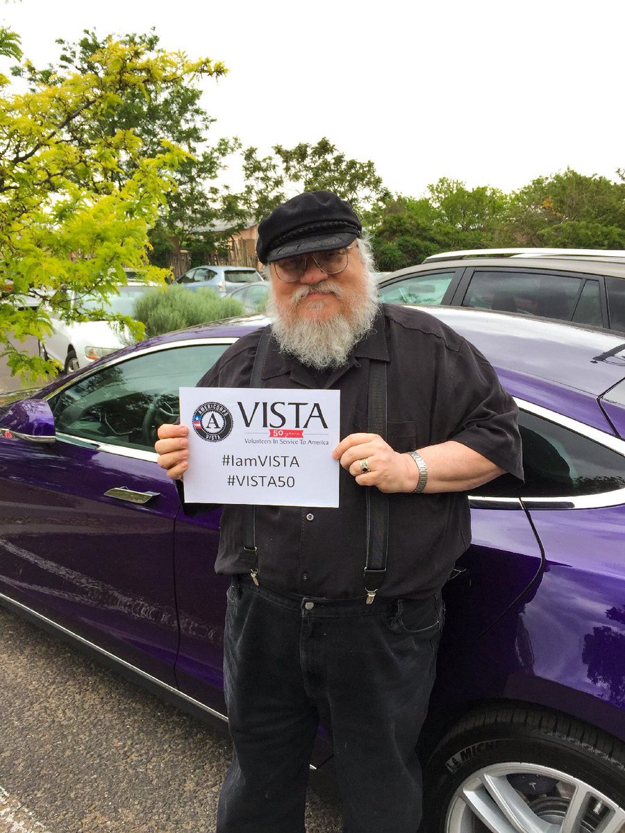 SandyScott1's tweet photo. On #GamesOfThrones Day, good to remember that author George R.R. Martin served for two years as an @AmeriCorpsVISTA w/ Chicago Legal Assistance Fund from 1970-1972. Listen to his story: https://t.co/ndRQB0xalT https://t.co/DHOZPR6xxG