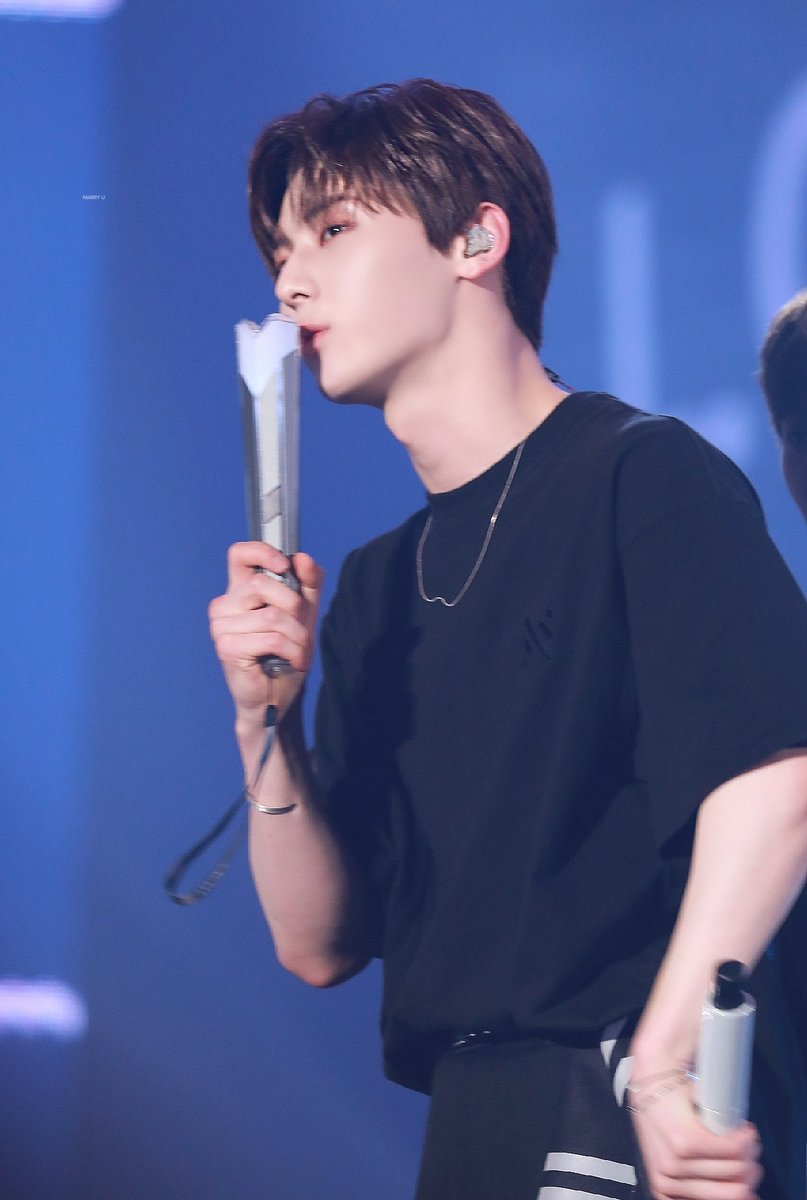 메리 유🌌 tweet media