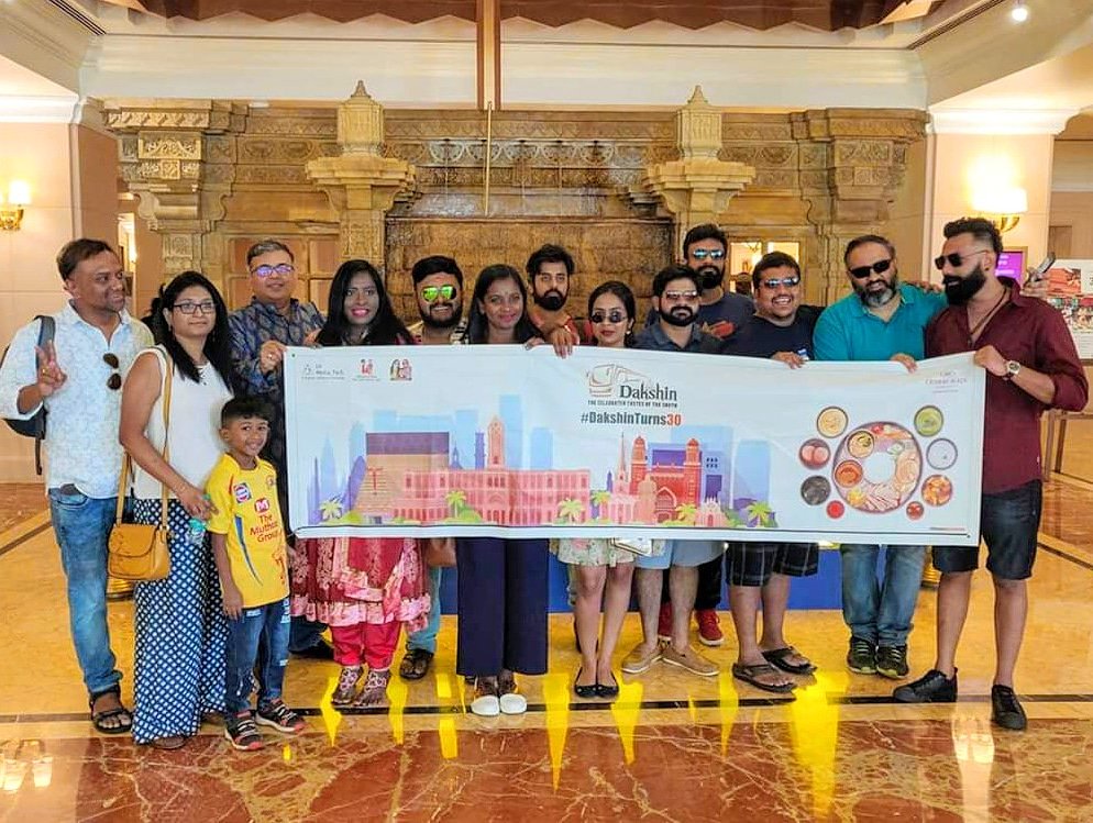 dhempe's tweet photo. Top food & travel bloggers from #Bangalore who went to #Chennai in #DakshinBloggerBus for #DakshinTurns30 celebs at #DakshinAtCrownePlaza
#PrideOfChennai #CPChennai #IHG #AnIHGHotel #IHGFoodie #GVMediaTech #MacroTraveller #DhempeTravelBlog
@gvmediatech @jitbose1 @nivedithg https://t.co/Au8sdkIEfb