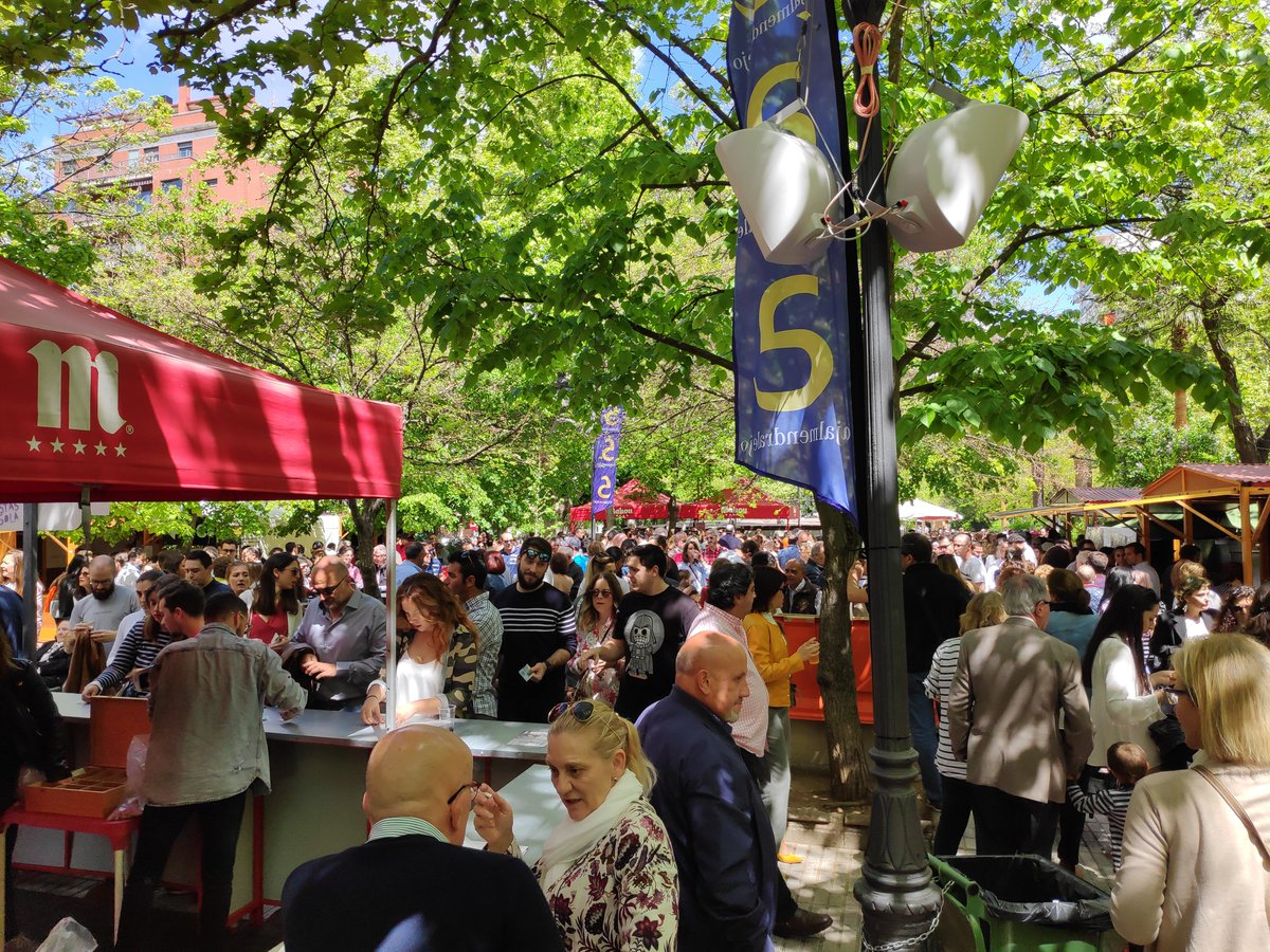 Se pueden caer #WhatsApp y #facebook, pero #Extregusta2019 no para!  Te esperamos hasta las 18:30