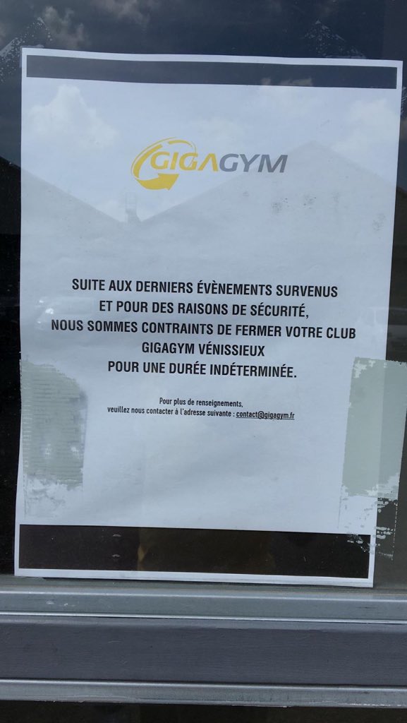 bison54712537's tweet photo. @MozkaTeacher Y’a eu ni agression ni rien on s’est fait escroquer https://t.co/M7jTh5hfrg