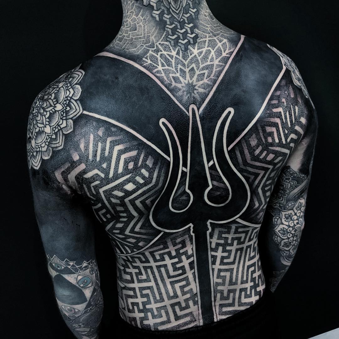 Blackwork Tattoo - The Oldest Style of Tattooing - Hate it or Love it | Blackwork  tattoo, Geometric tattoo cover up, Cool half sleeve tattoos