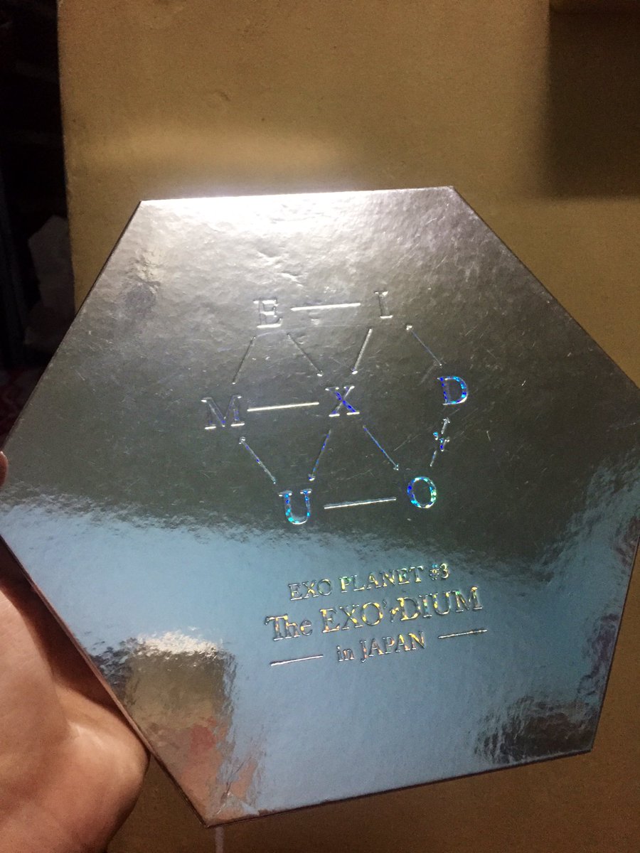 bAERIssimoshop's tweet photo. [CLEARANCE SALE]

EXO’rDIUM in JAPAN box- P150
EXO Solution Card box- P150

Buy two for P270 

NR standees- P200 each 
Buy three for P550

Galing sa korya ung standees*

DM to buy❤️ https://t.co/Mvg9LiRU5l