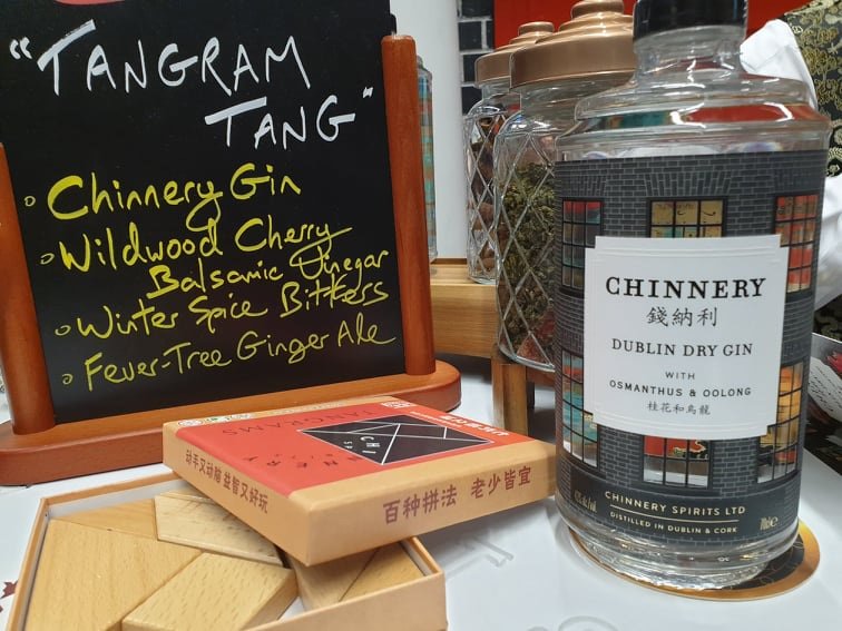 GabyGuedezH's tweet photo. What shape is innovation taking for Irish gin right now? 👉 6 Gin trends as seen and tasted at the Gin Experience Dublin 2019 🌱🌹 🍀🌿🍓https://t.co/XlkjPxAKtk #TMLG #GINEXPDUB #GinExperienceDublin https://t.co/vvbuOkisre