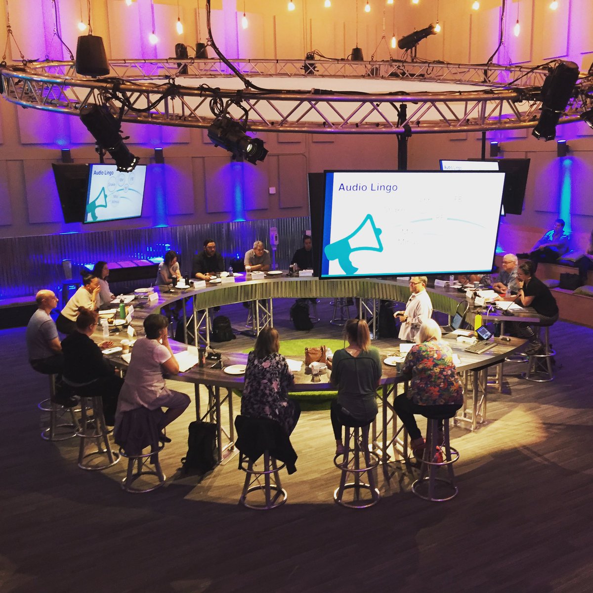 richtateav's tweet photo. Director of Audio, Shane Smith, going over lingo with the #ProducersBootCamp attendees this morning. #lmgbeyondtechnology #leadteachandlearn https://t.co/BbVUpKfkyq