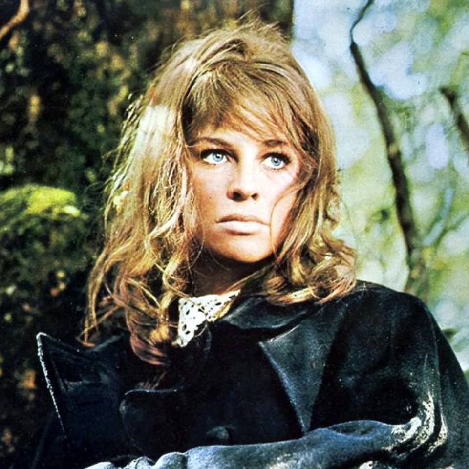 HAPPY BIRTHDAY JULIE CHRISTIE - 14. April 1940. Chabua, Assam Province, British India [now Assam, India] 
