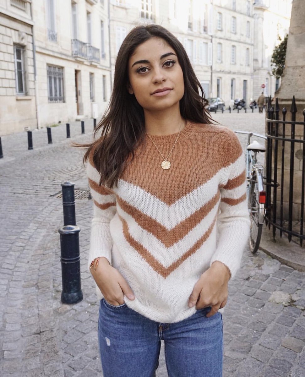 RioMargaux1's tweet photo. 📃 Nouvel article ! J’ai re-rencontré @Ninamazoyer, une amie du lycée qui est devenue micro-influenceuse sur #Bordeaux ! Je vous laisse avec l’article juste ici 👉🏼 https://t.co/UFOYbNdZx7 
#MBADMB #influencer #socialmedia https://t.co/jAM7195Eyt