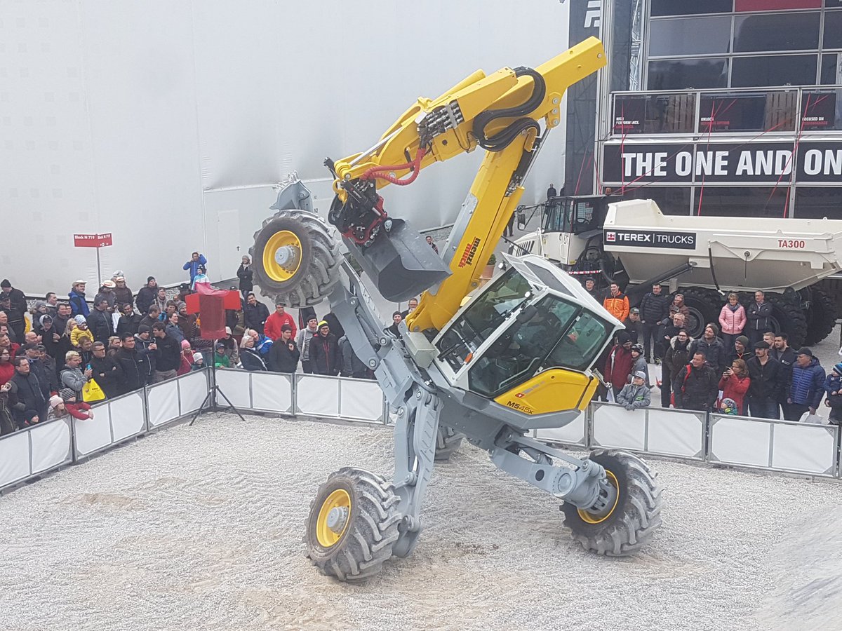 The final #MenziMuck demo show at <a href="/baumaOfficial/">bauma Official</a> 2019 is just as spectacular as the first, we love the #M545X! #GenerationX #SwissPower #WeStartWhereOthersStop 💪🇨🇭💪