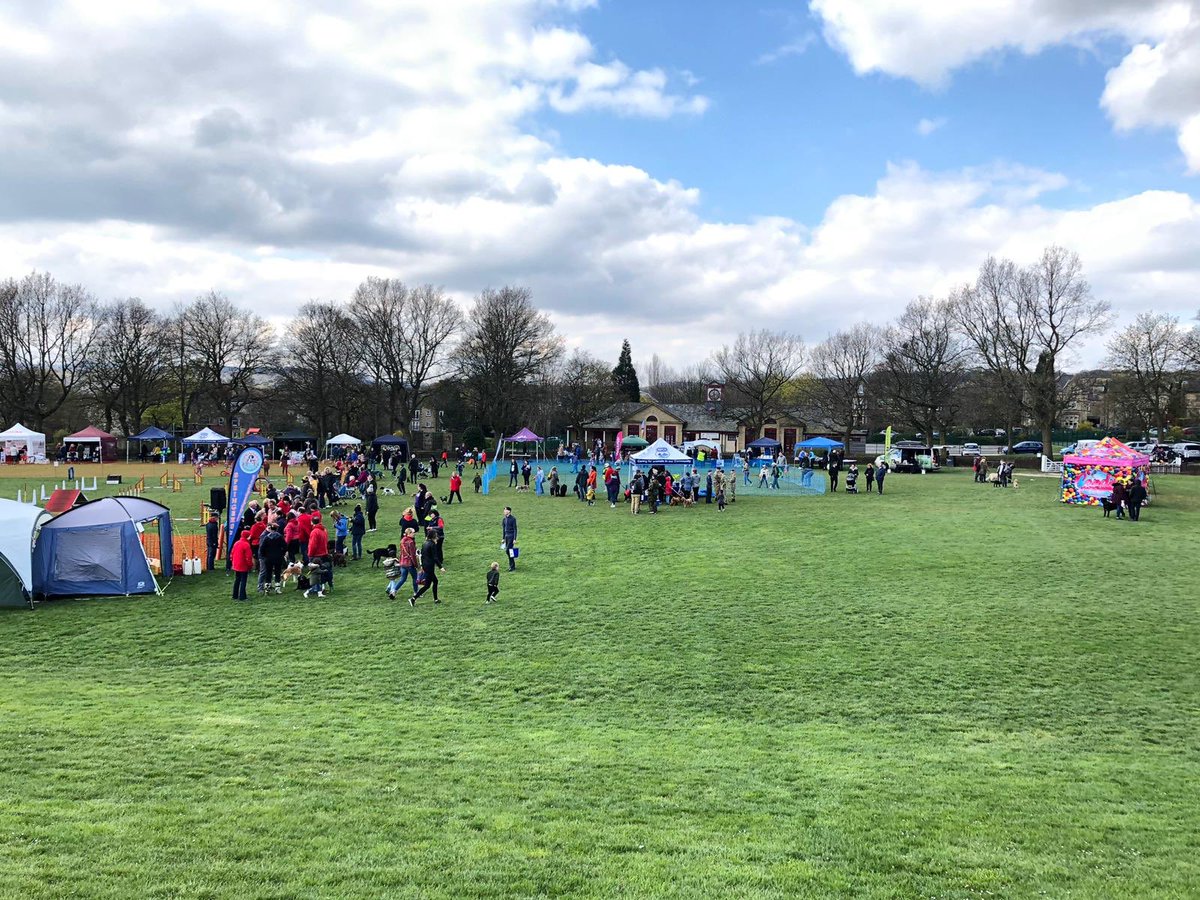 KirkleesMayor's tweet photo. Saturday April 13th 2019 perfect day #MayorFest @KirkleesMayorCh @GreenheadOf THANK YOU to all you wonderful folk for organising such a fantastic fundraiser @AshleighG87 @traceyking1976 @LiamDLking @RSPCAhx @KirkwoodHospice @59SquadronATC ! Love you all!!! https://t.co/kz0AzuAzEy