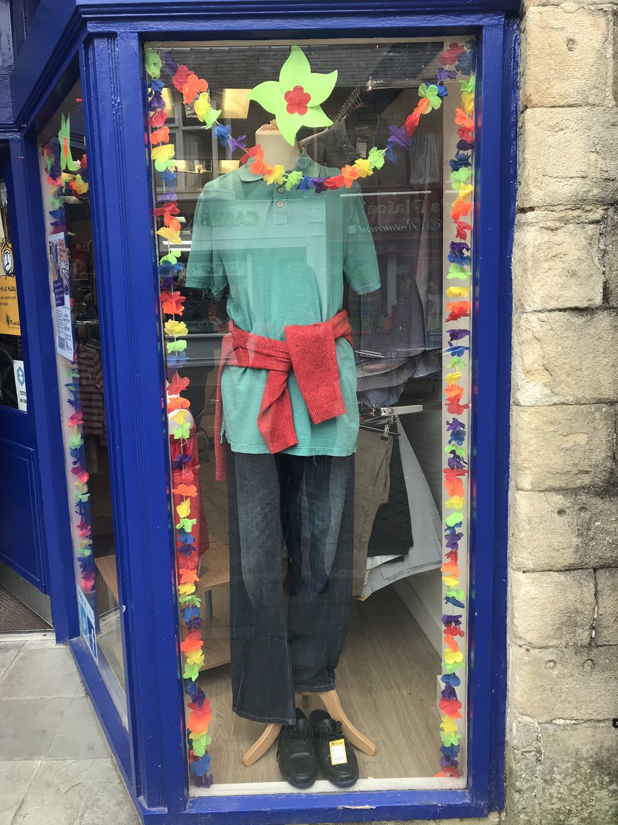 BuxtonMind's tweet photo. Spring is here, time to brighten up your wardrobe!โ๏ธ #spring #donationsneeded #wecollect #haveaclearout #charityshopbargins https://t.co/hIubxnjrxN