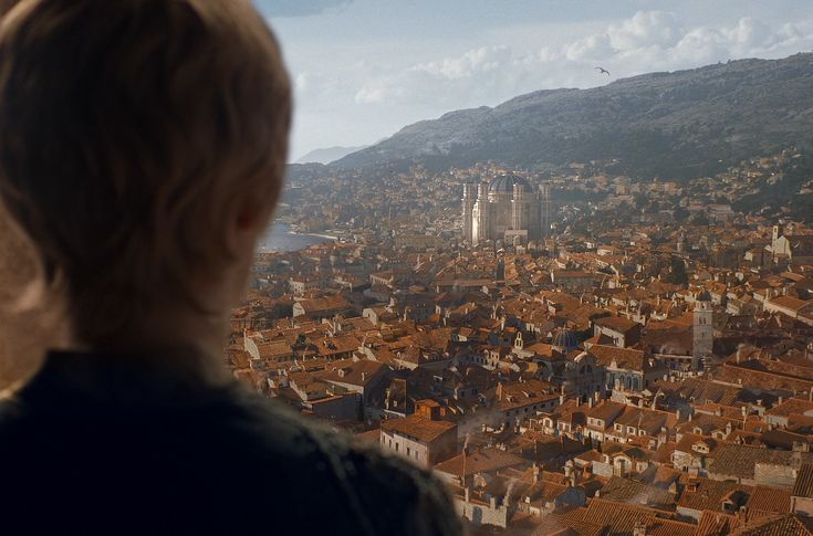 ZumblyOfficial's tweet photo. Some real life #GameofThrones locations:

Kings Landing
Dubrovnik, Croatia https://t.co/RtO5XyV4U4