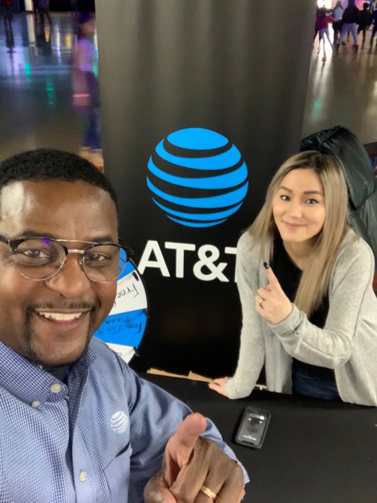 OliviaLe916's tweet photo. From hosting a Muffins and Mimosas Brunch to having fun with families at The Fun Spot, we sure were Painting the Central Blue! 💙🖤 @Samer_Kawash @shawnglinski @gigem96r @RobForsyth3 @brianjshay #LifeAtATT #PaintCentralBlue #WeAreGLM https://t.co/6AyLdZtb9y