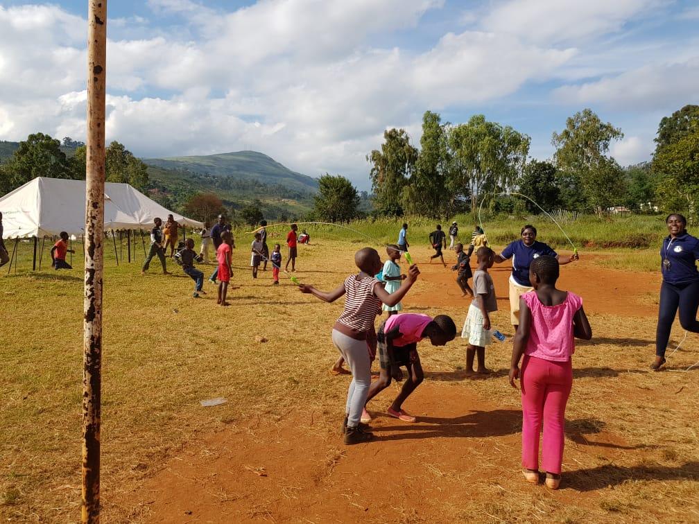 makcawzim's tweet photo. Children learn through playing. Recreation facilities for children enhance positive coping post-disaster. Donate to support recreation interventions. @makcawzim staff playing with children in Chimanimani district. #cycloneidaizw #cycloneidaiupdate @UNICEFZIMBABWE @WHO_Zimbabwe https://t.co/QlNTY6jbtq