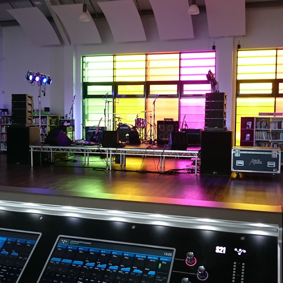 LibFalkirk's tweet photo. And we're good to go! 10mins and the place will be jumping! For the next couple of hours you'll be seeing through the lens of our young volunteer Logan. Be nice to him!
 #falkirklibraries #Rascalton #Dennylibrary @loudinlibraries https://t.co/lpejSe3cL5