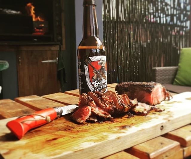 What a perfect combo! Thanks Lyle for the photo.What a perfect combo! Thanks Lyle for the photo.