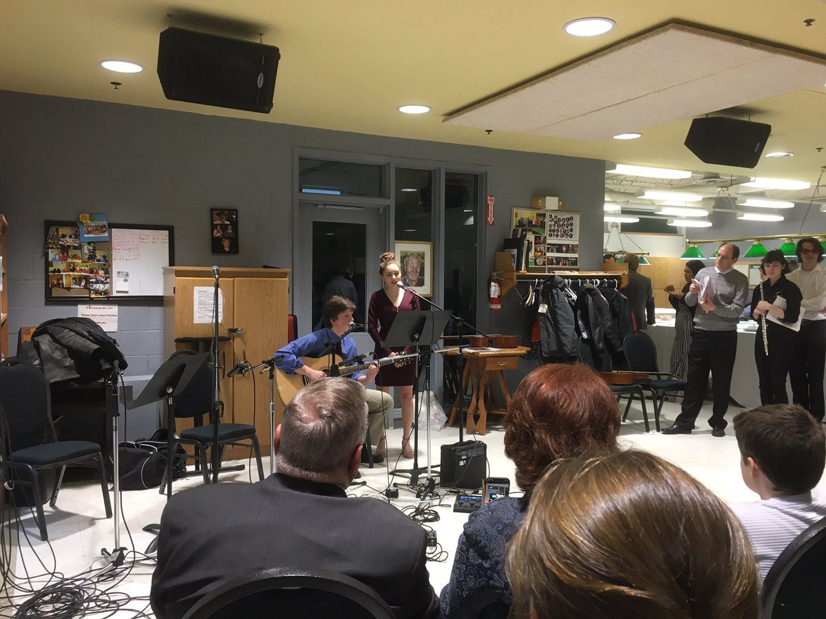 ManitoulinMusic's tweet photo. Thanks to two great musicians for representing #manitoulinss at the #jmtfdinner last night! https://t.co/ROw4Kk7yh2