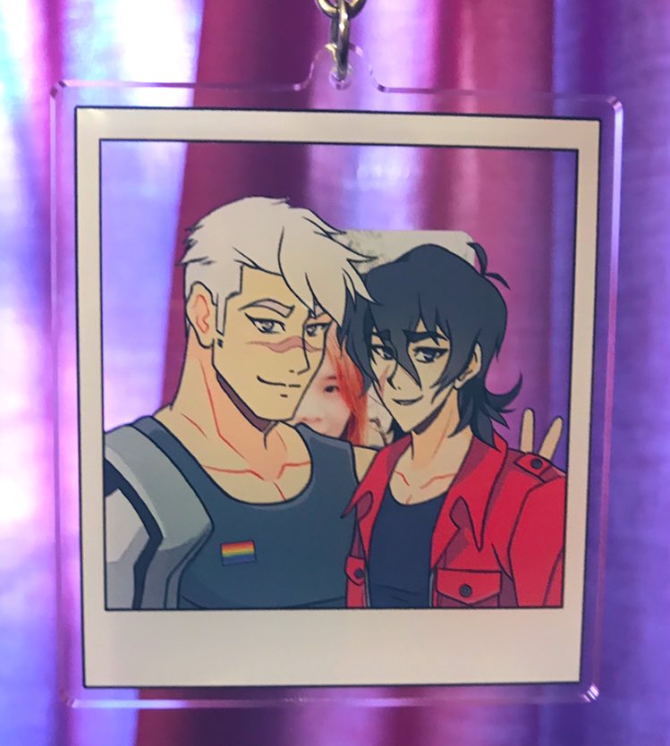 prosaicwonder's tweet image. So I held back on posting this until now, but this was too funny to not share 😂
I got this sample last month but obviously I wasn’t happy &amp;amp; asked for a reprint. I can’t even think of how this could’ve happened?? #sheith #printingerror