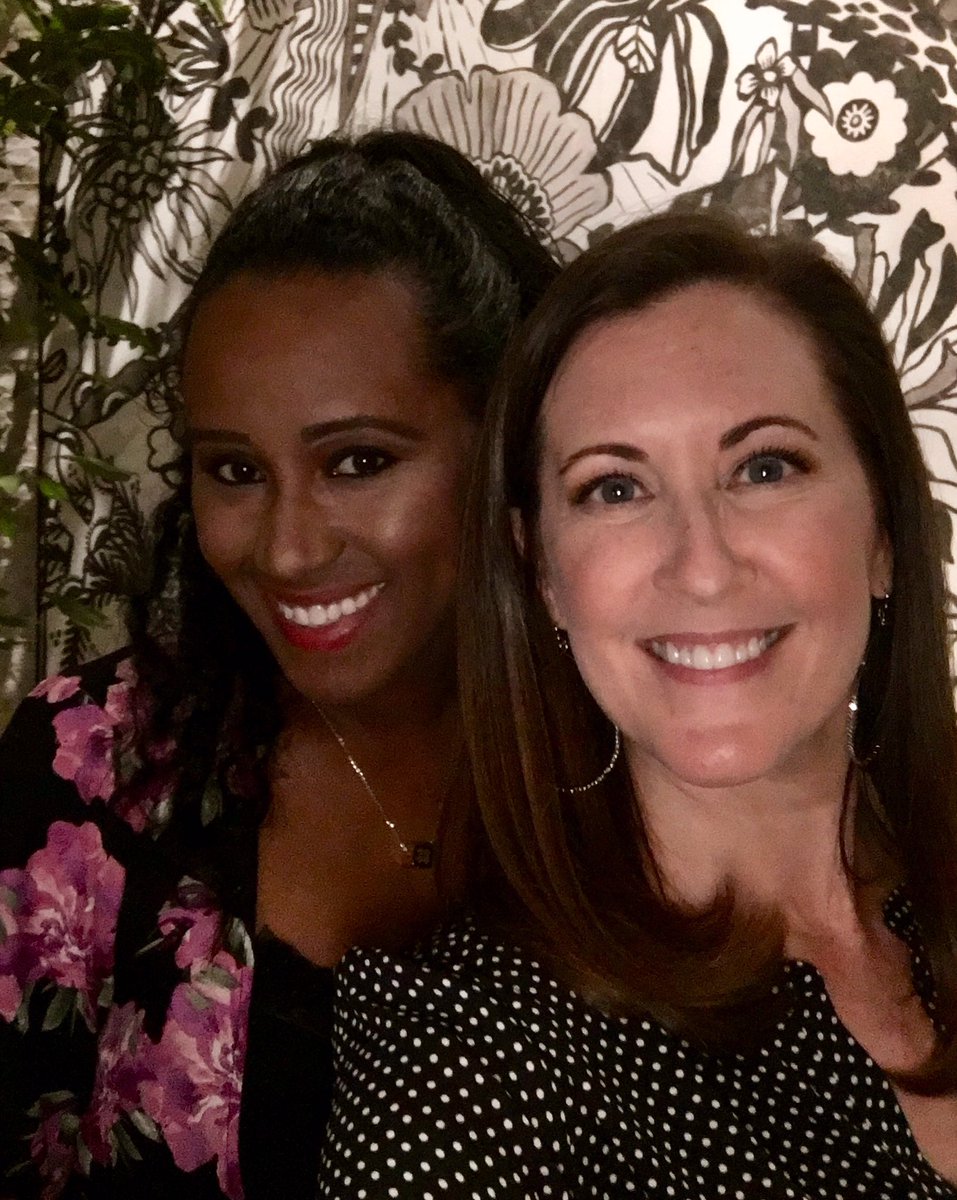 WCIA3Jennifer's tweet photo. Loved every minute of our four hour dinner @KPRC2SophiaB https://t.co/oAh36ApyWj