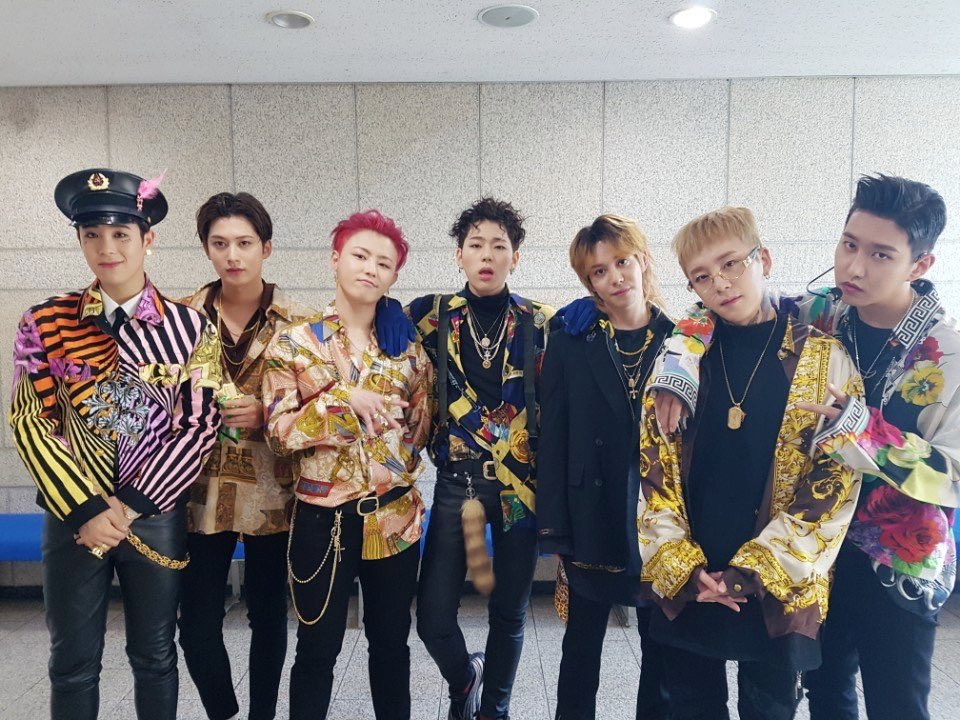 blockblemon's tweet photo. #8YearsWithBlockB
#블락비_언제까지나_기다릴게
#Blockbisforever7
#BlockBis7membersforever https://t.co/Ziy1VmgFe4