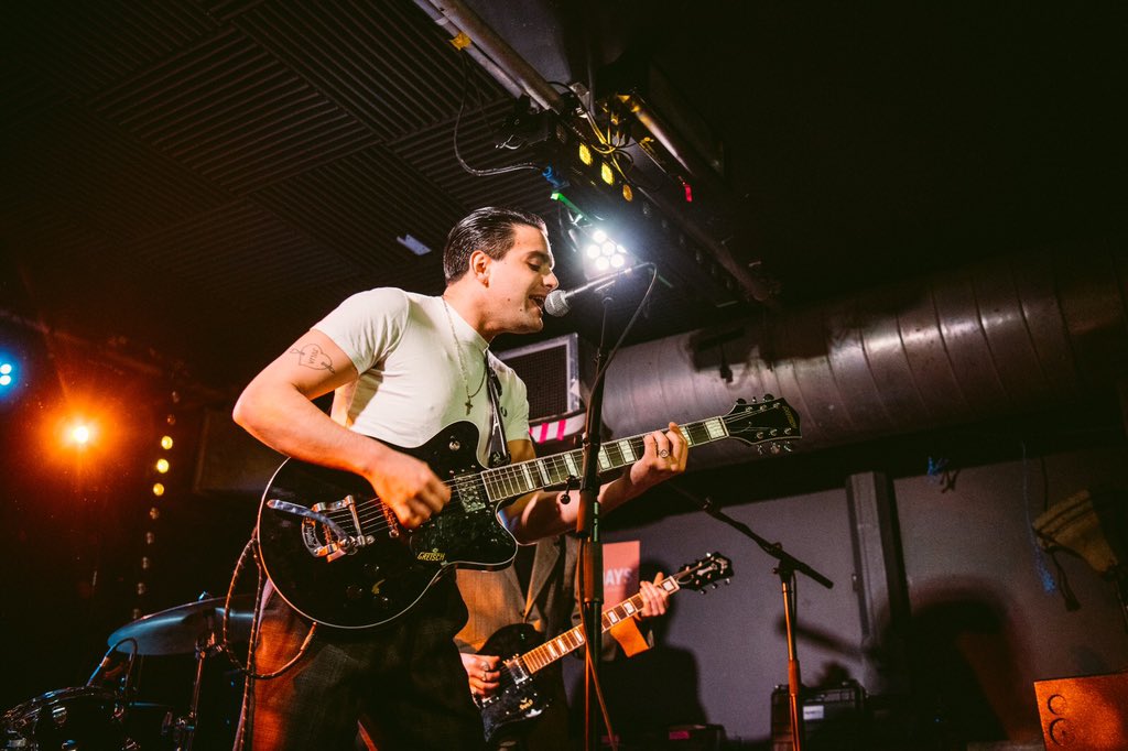 Amazing line-up at <a href="/themashhouse/">The Mash House</a> curated by <a href="/tenement_trail/">TENEMENT TRAIL</a> for yesterday’s Festival Takeover - featuring <a href="/calvalouise/">Calva Louise</a> <a href="/alligatorgla/">𝐀𝐋𝐋𝐈𝐆𝐀𝐓𝐎𝐑</a> @stmartiins &amp; Cara Rose 👌

📷 <a href="/gaelleberi/">Gaelle Beri</a>