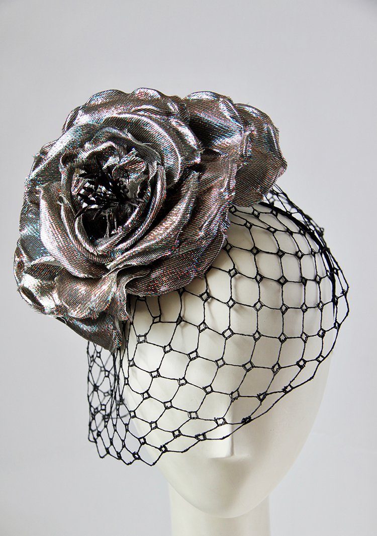 LeahCmillinery's tweet photo. Made in New York City. Luxury for you #millinery #hats #hat #fascinator #couturemillinery #headpiece #racingfashion #accessories #summer #fascinators #fashionsonthefield #fashionattheraces https://t.co/hAupLpyCts