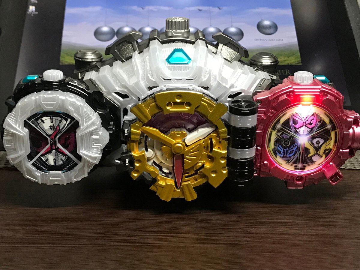 今朝のニチアサはトリニティ回。
なのでトリニティライドウォッチ塗装しました。
#ライドウォッチ改造部
#仮面ライダー 