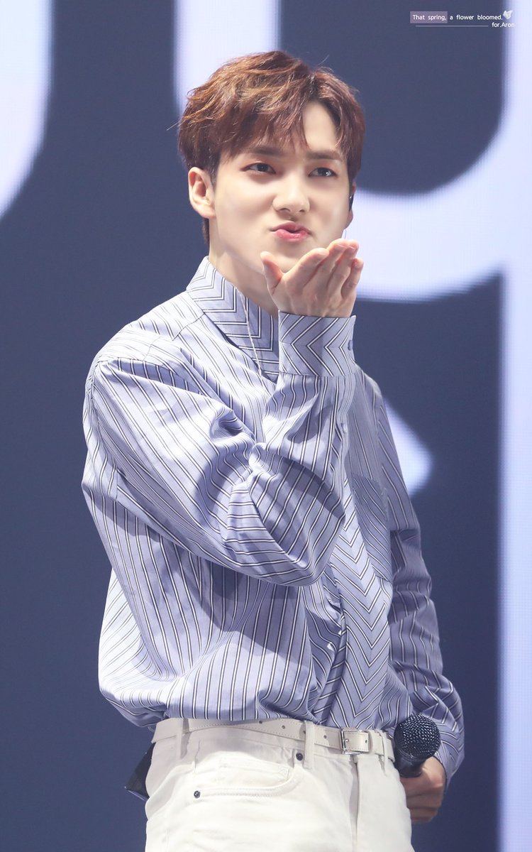ohlilgirl's tweet photo. @leelia_1211 @jranosaurus @NUESTNEWS Terimakasih GA-nya huhuhuhu💕💕💕 #뉴이스트 #NUEST #Aron #JR #백호 #민현 #렌 @NUESTNEWS https://t.co/zsuebIvu8X