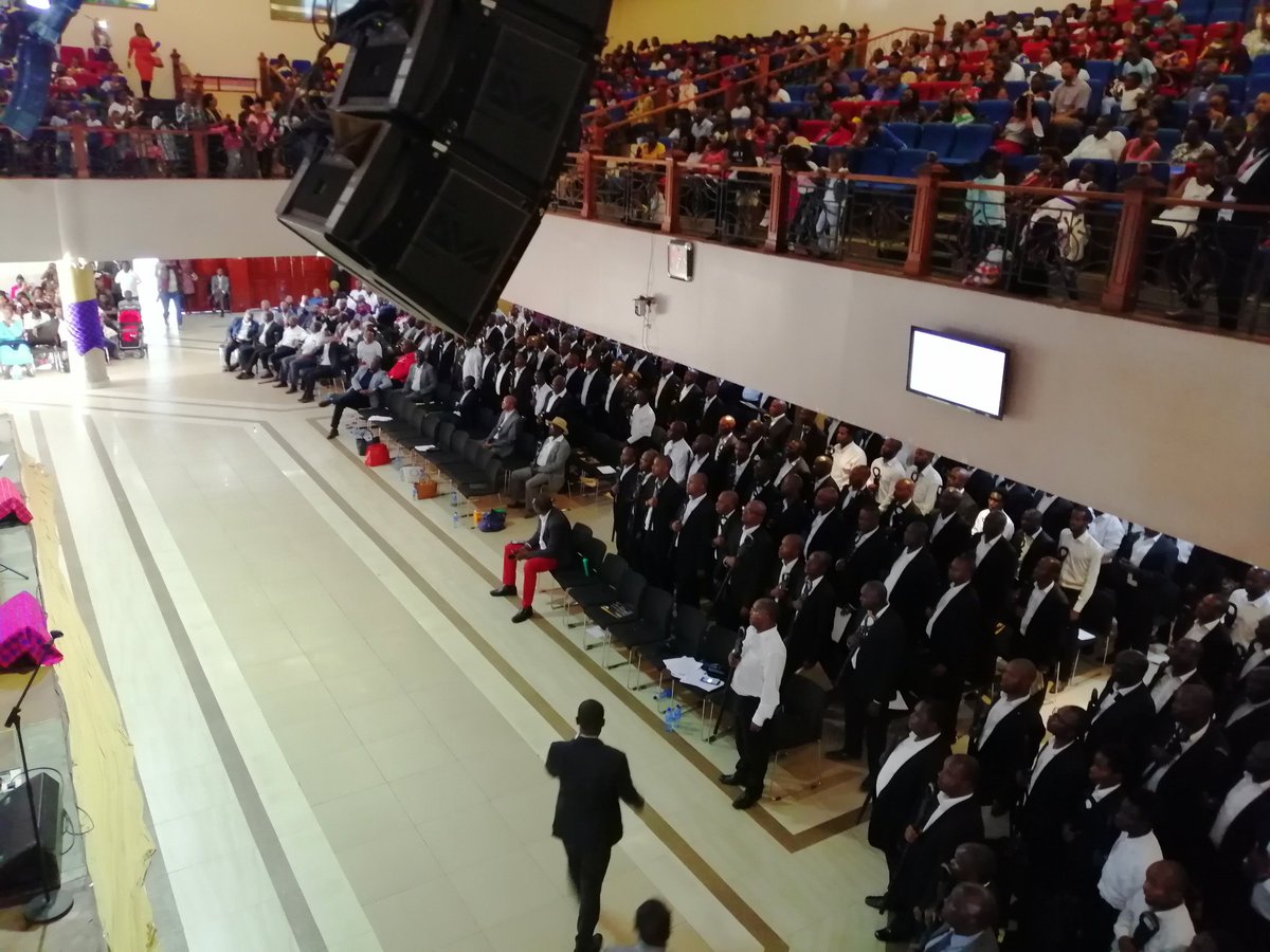 tivananaina's tweet photo. #600men and the Creed! #ManEnoughGraduation #battalion24 https://t.co/42rinpUsrL