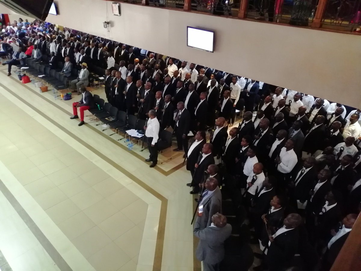 tivananaina's tweet photo. #600men and the Creed! #ManEnoughGraduation #battalion24 https://t.co/42rinpUsrL
