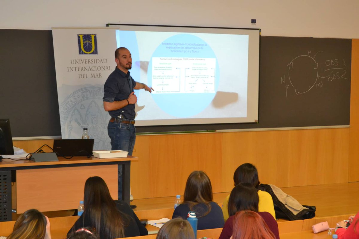 extensionumu's tweet photo. Clausurado el II Curso sobre trastornos de la conducta en la práctica  clínica, cumpliendo con éxito el objetivo de acercar la realidad de este  trastorno a la comunidad universitaria. #TCA @UMU con @psicolorenabelm https://t.co/0lMjqOQdtq