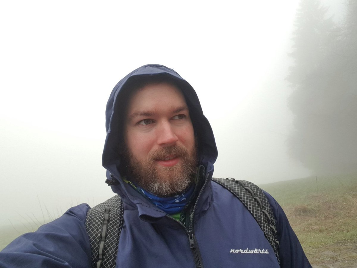 outdoor_blog's tweet photo. ᵂᴱᴿᴮᵁᴺᴳ Der eine oder andere Leser wird sich noch an meinen Artikel zu nordwärts Lenne erinnern. Mittlerweile gibt es mit NORRTEK einen eigenen Stoff der Nordlichter, der sich nicht hinter EtaProof verstecken muss: https://t.co/v8XiFOHcpO https://t.co/l3NERJtpR2
