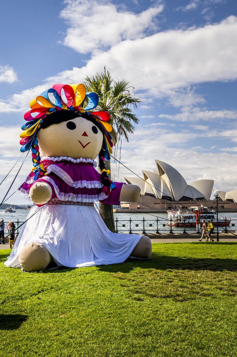 gobqro's tweet photo. #Lele ya está en Sidney, continúa poniendo en alto el nombre de #QroOrgulloDeMx ¿Qué opinas? #WhatsQueretaro #Sidney #Australia #Querétaro #QroEnElMundo https://t.co/bt9JscfCkX