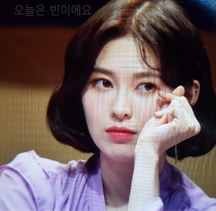 bincos0713's tweet photo. 190414 대치 팬싸 예빈 프리뷰

매력이😍😍

#DIA #다이아 #백예빈 #예빈 #Yebin @dia_official #우와 #WOOWA https://t.co/oSFggMRYDf