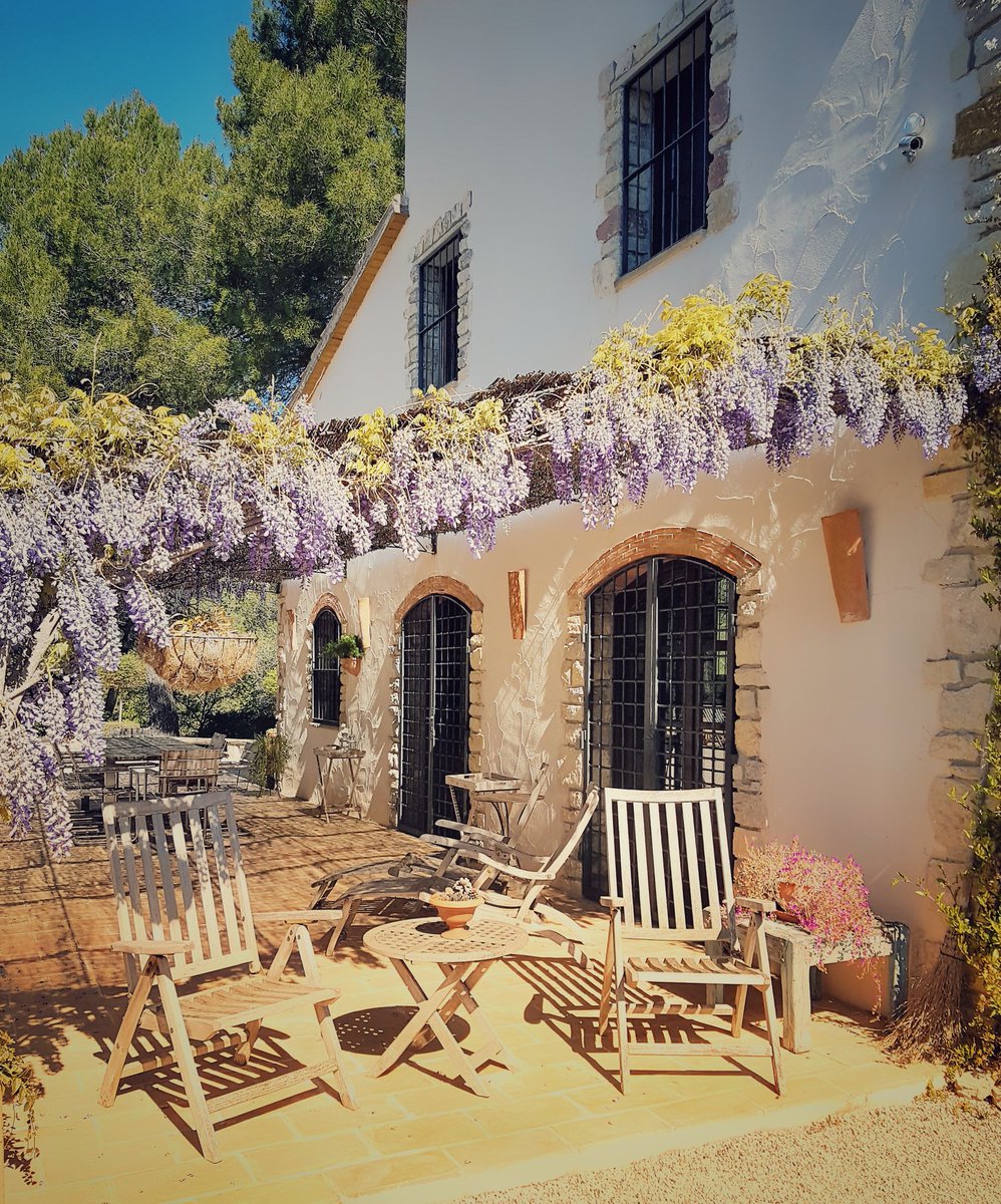 malviatge's tweet image. #enoturisme d'una enorme calidesa a la falda del #Montmell 🍷 @bodegacanmarles #vineyards #enotourism #Barcelona