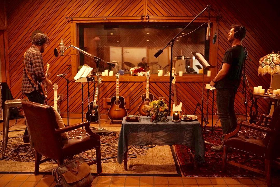 FudgeTexas's tweet image. My favorite rockstar ❤ (told you not to roll your eyes Jensen 😉😆) #CantWaitForThis