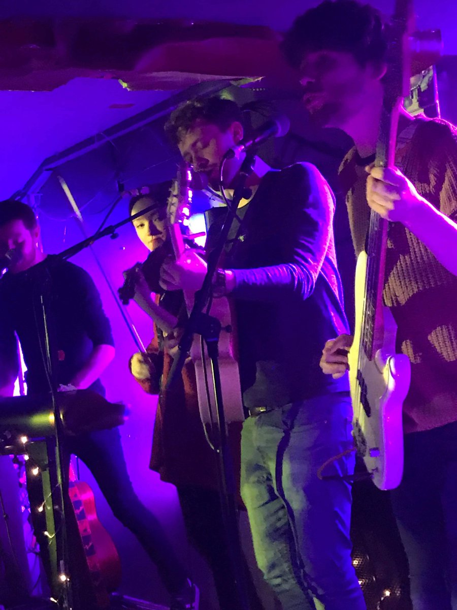 TheseWB's tweet image. WE DID IT. WE ACTUALLY REALISED AN EP. Thank you all so much for coming down to @BroadcastGLA, and to @McLuckieMusic &amp;amp; @Quick2016 for their brilliant sets. Go listen to the EP on Spotify, and if you want a physical copy, buy one here! thesewoodenbones.bigcartel.com/product/these-…