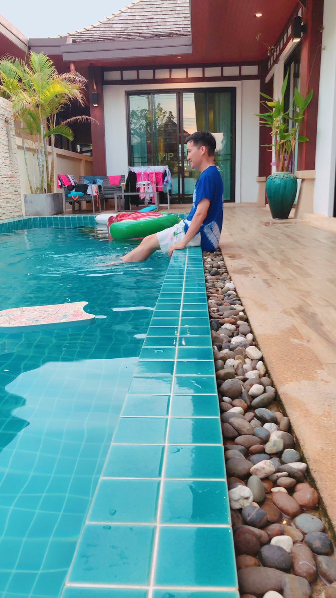 OreoChubChub's tweet photo. ต่อให้มีกุญแจวิเ��ษไขได้ทุกประตู
แต่ถ้าเธอไม่คิดที่จะเปิดใจ มีกุญแจไปก็ไร้ค่า 😔 https://t.co/GJGMPqhgqb