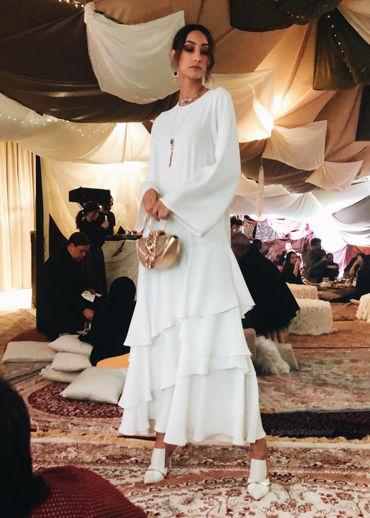 Robinsons launched its #Ramadan '19 Collection and it features some really pretty modest wear including a fine gilded celestial print that I love! bit.ly/2UGeISd #robinsons #dubai