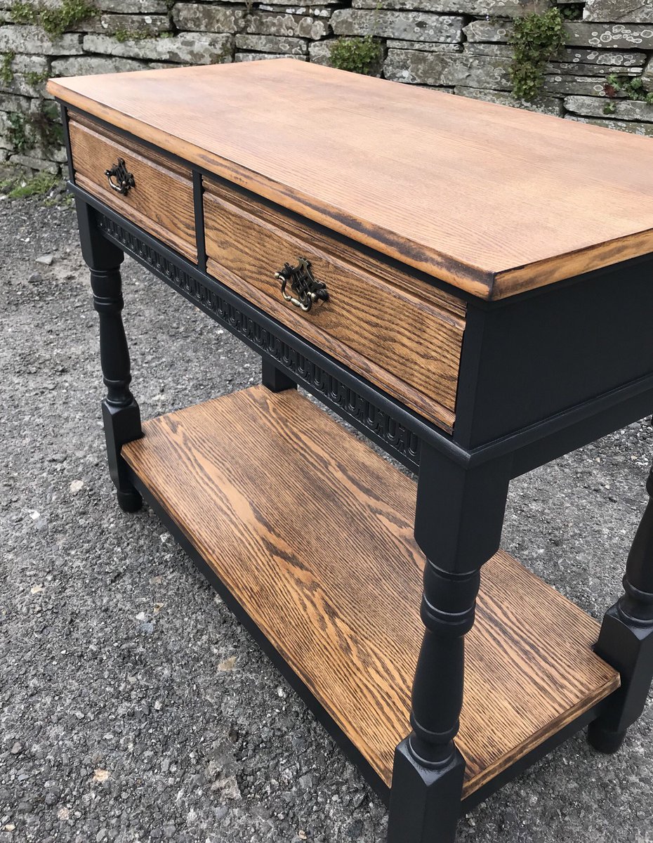 TisAnsum's tweet photo. Now available #halltable #farrowandballoffblack #upcycledfurniture #paintedfurniture #interiordesign #furnituremakeover https://t.co/Hl4G0M2She
