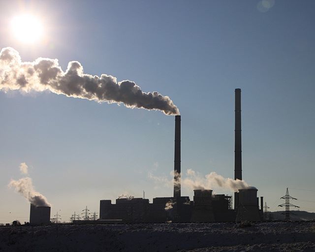 EnergyCanadaMag's tweet photo. Bill C-74 – Greenhouse Gas Pollution Act
On June 21, 2018, the government passed Bill C-74, an omnibus piece of legislation, into law. Trudeau is busy fighting with various premiers on one component, his infamous carbon tax, or as he likes to call it, “t… https://t.co/1V6KiCjJLP https://t.co/VRaCuEkJaD