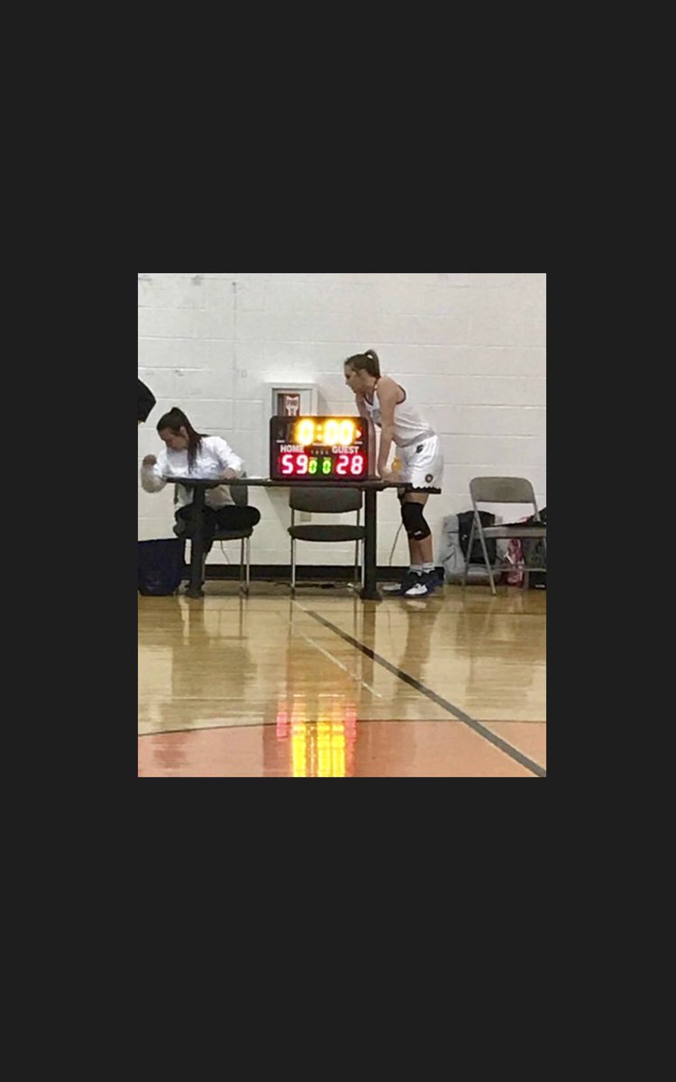 2020Wv's tweet photo. Bailee and the Thunder movin on to the ship! Two of my favorite gals 👭
#momanddaughter 
#memories https://t.co/pMZ6VXxgIj