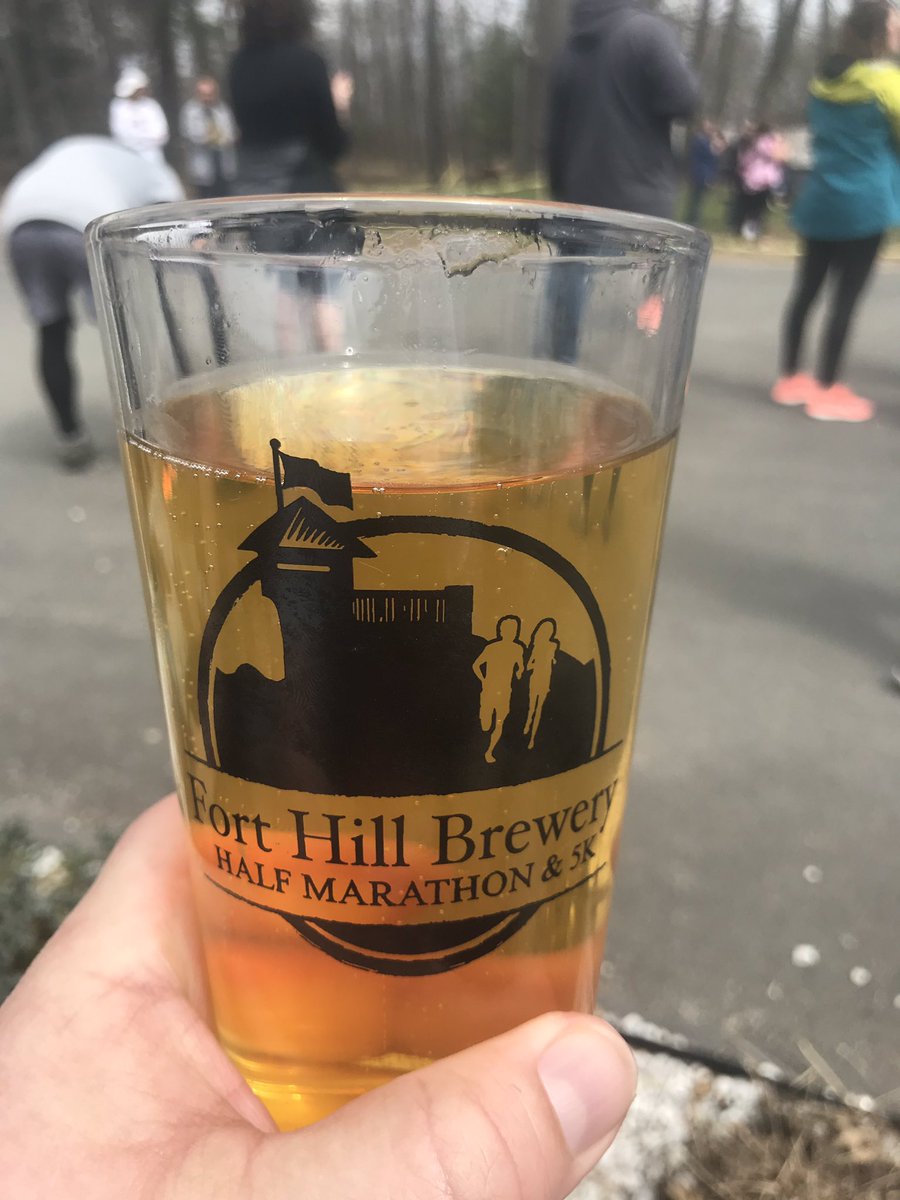 jadrian78's tweet photo. @FortHillBeer 5k is in the books. Time to relax and enjoy some beer on this beautiful day. https://t.co/aR5UL3b6EM