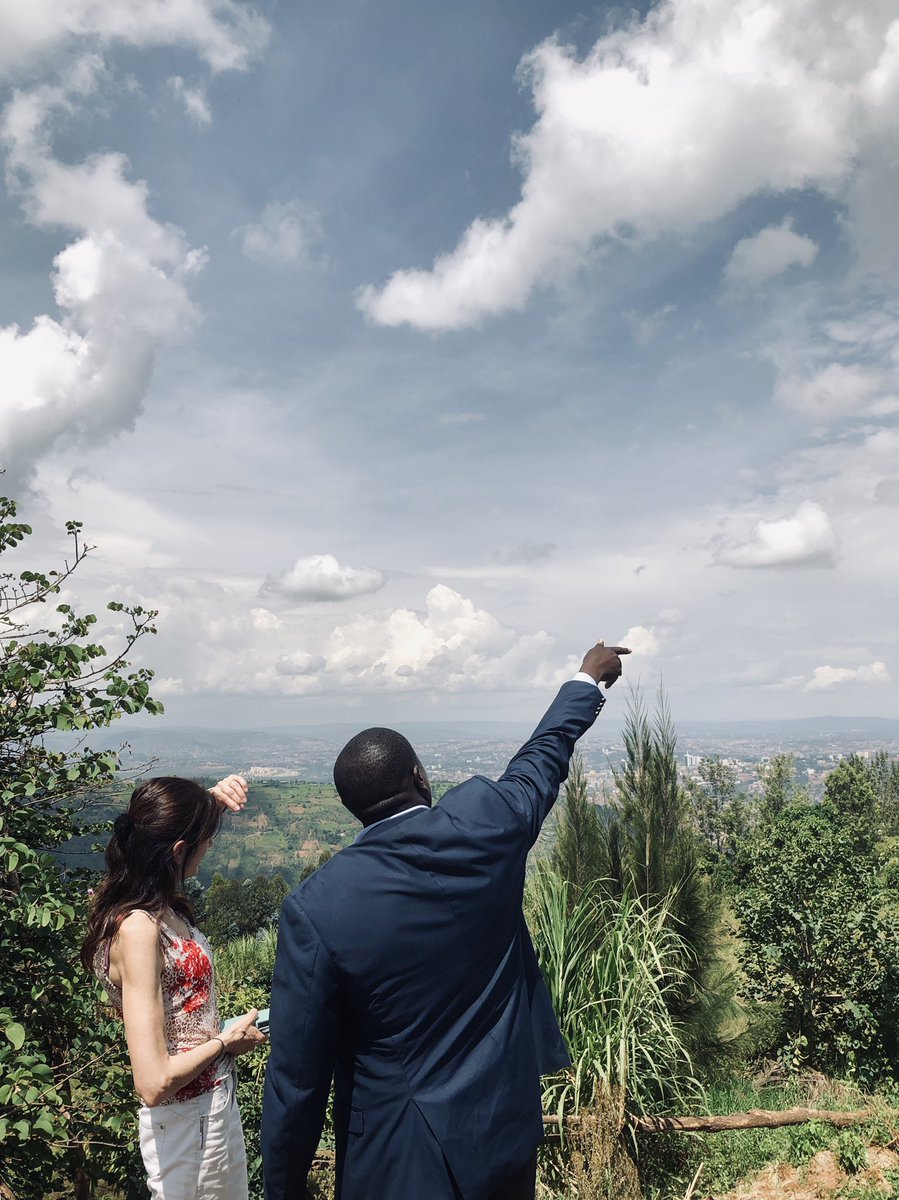 JamieArdor's tweet photo. Was spoiled rotten for a road trip of a life time with a personalised tour!
And incredible to see the amazing support of @WendyMSkorupski new novel... cheers Gov!
@gatjmv #rwanda #virunga https://t.co/dfTkhl8ZCP
