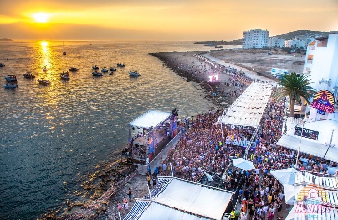 MamboBrothers's tweet photo. MAMBO FAMILY WILL BE BACK TOGETHER ON 10TH MAY!! β οΈ πΈ π ποΈ @Mamboibiza #savethedate #bigone #mamboopening #cafemambo https://t.co/TgAq8Ahm0z