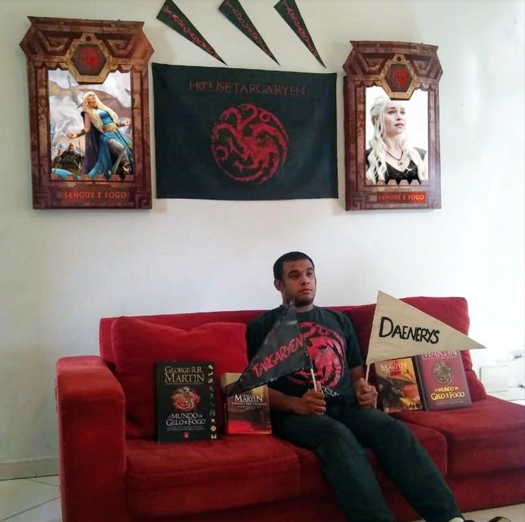 matleos's tweet photo. WINTER IS HERE https://t.co/BnTXRq6oob
