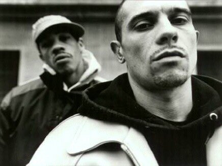 SkyrockFM's tweet photo. 18H 20H Le Dimanche c'est #SkyrockKlassiks avec @MaximeBanane ..!
Ce soir #Snoop #Ntm #NotouriousBIG et d'autres Klassiks 😉 

Écoute ➩ https://t.co/kzH98RFmA4 https://t.co/B8yWL3X3uP