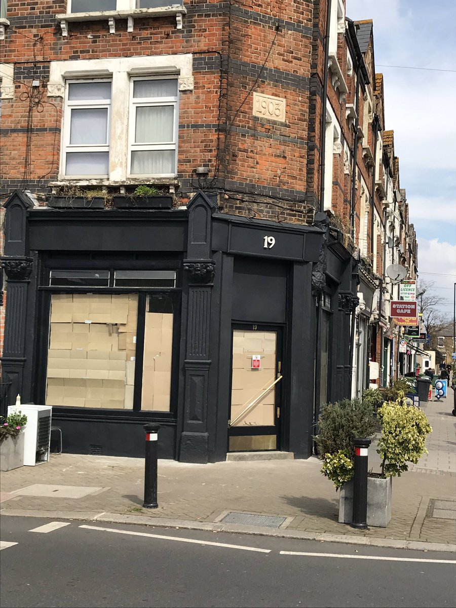 Looks like it’s nearly pizza time #hithergreen 🍕🍕🍕